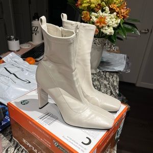Zara Cream Colored Boots
